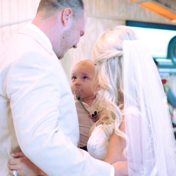 Meet your Posher, Brooke - Picture 1 of 1